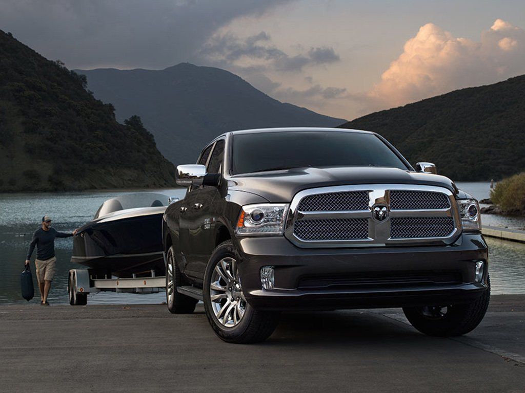 dodge-ram-1500-v8-hemi-crew-cab-mythique-101185